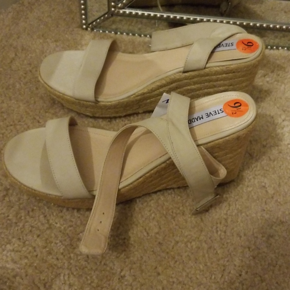 Steve Madden wedges